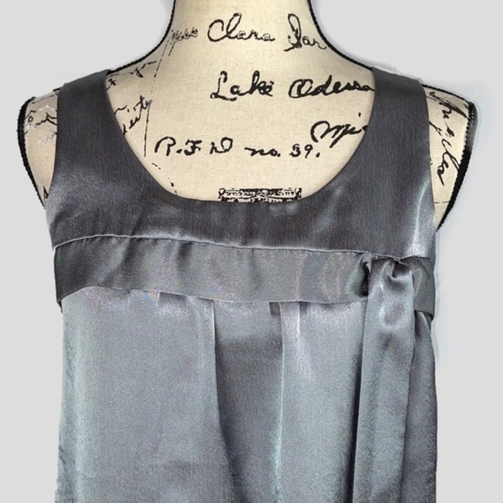 Soda Blu Metallic Satin Trapeze Tie Front Cocktail Shift Silver Gray Dress - Picture 3 of 11